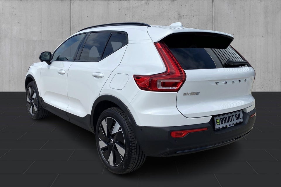 Volvo EX40 Extended Range Core 5d