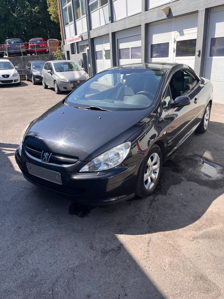 Peugeot 307 2,0 16V CC 2d