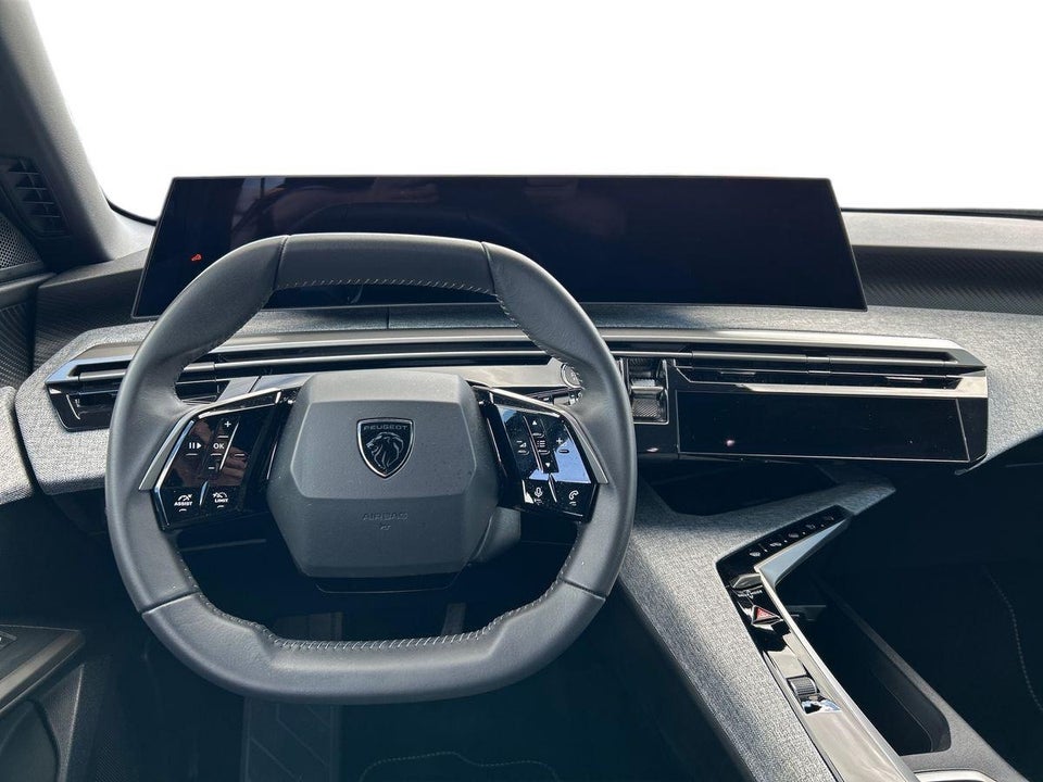 Peugeot e-5008 77 Allure 7prs 5d