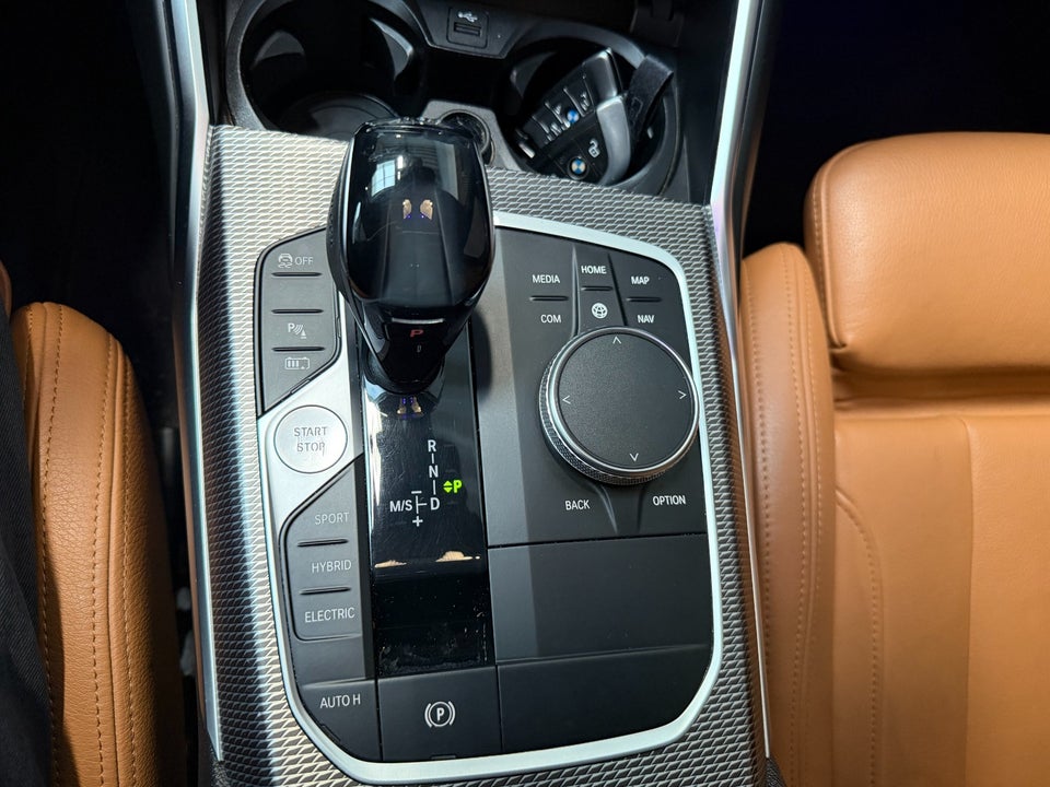 BMW 330e 2,0 M-Sport aut. 4d