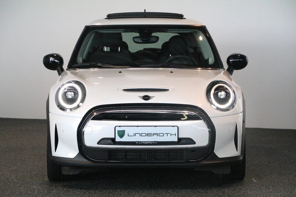 MINI Cooper SE Classic 3d