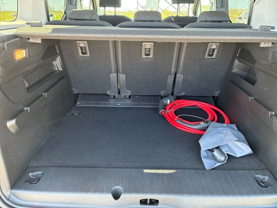 Opel Combo-e Life 50 Ultimate L1 5d