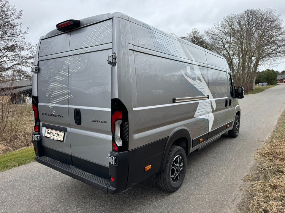 Peugeot e-Boxer 435 110 L4H2 Premium