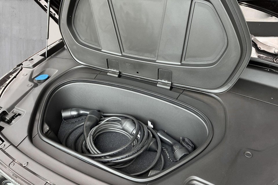 Volvo XC40 ReCharge Start 5d