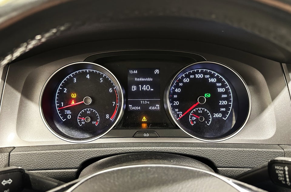 VW Golf VII 1,4 TSi 125 Comfortline Variant DSG 5d