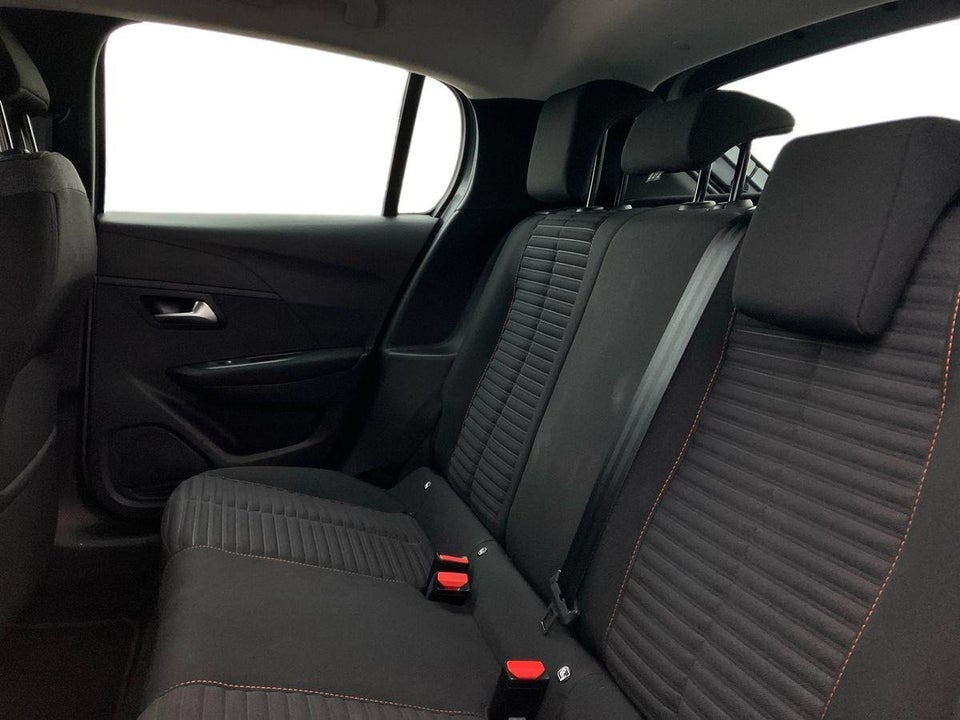 Peugeot e-208 50 Active Pack 5d