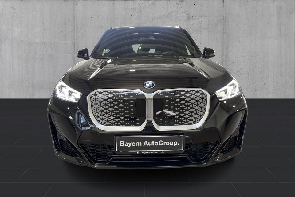 BMW iX1 eDrive20 M-Sport 5d