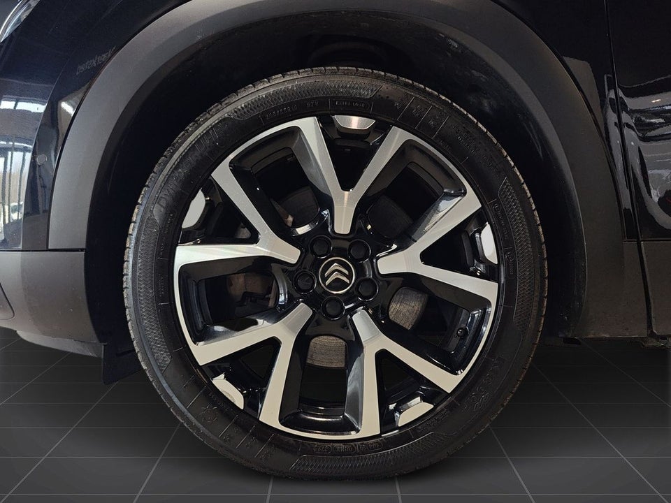 Citroën C5 Aircross 1,6 Hybrid Shine Sport EAT8 5d