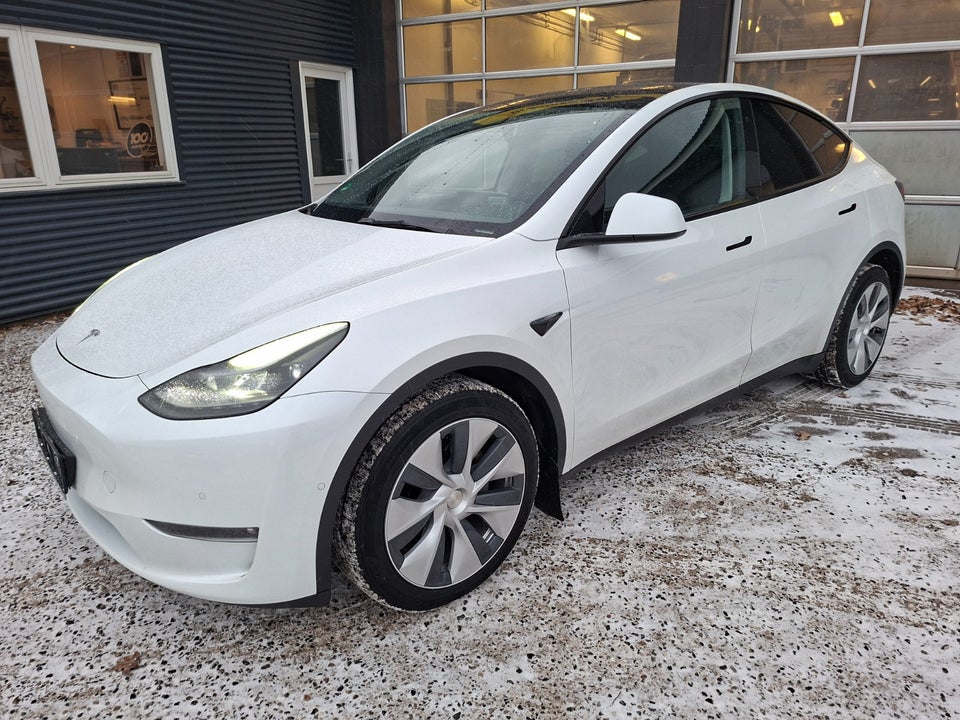 Tesla Model Y Long Range AWD 5d