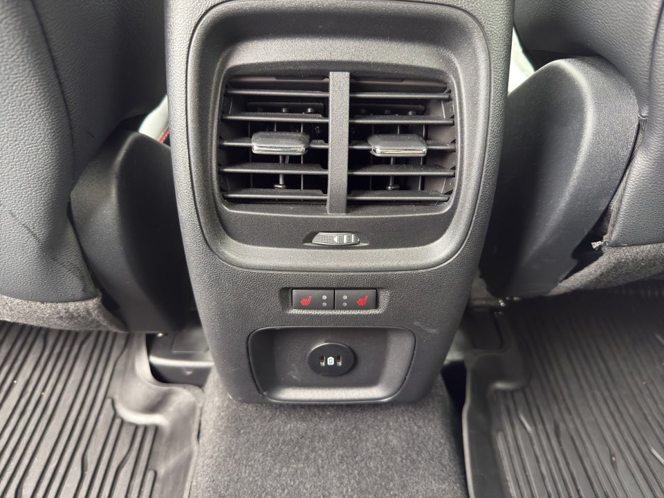 Ford Kuga 2,5 PHEV ST-Line X CVT 5d