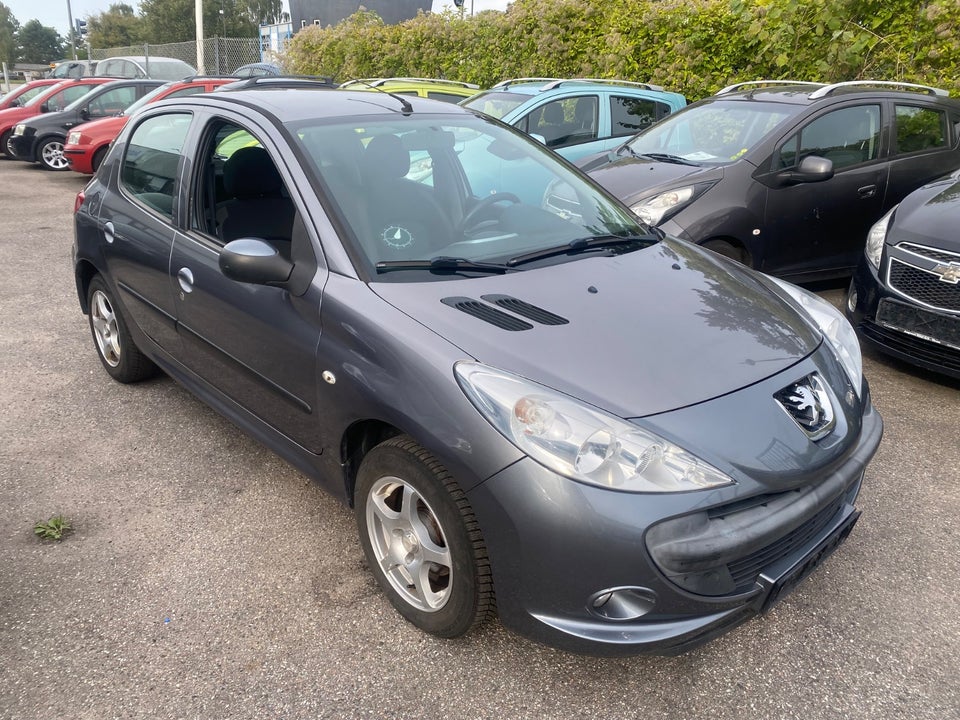 Peugeot 206+ 1,4 HDi 68 5d