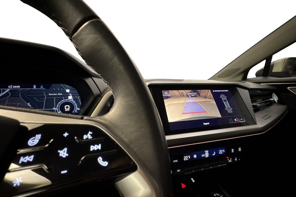 Audi Q4 e-tron 40 Attitude 5d