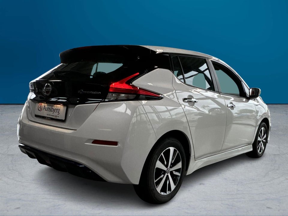 Nissan Leaf 40 Acenta 5d