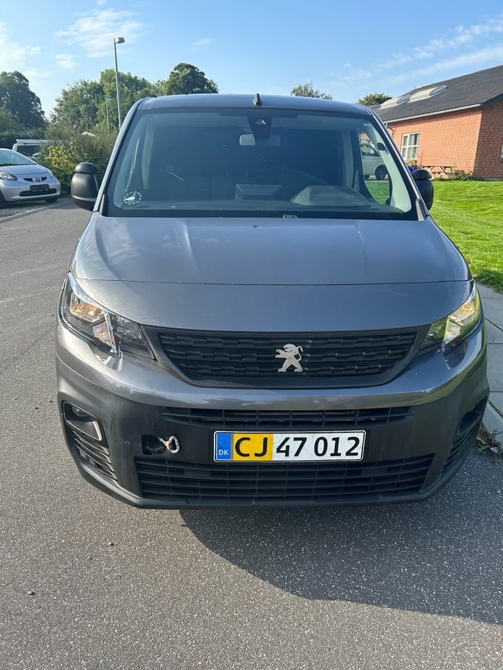 Peugeot Partner 1,5 BlueHDi 130 L1V2 Plus EAT8 Van