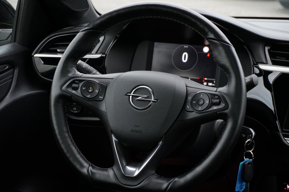 Opel Corsa 1,2 T 100 Elegance Sky 5d