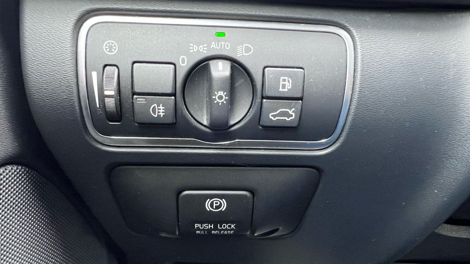 Volvo XC60 2,0 D4 190 Momentum aut. Van 5d