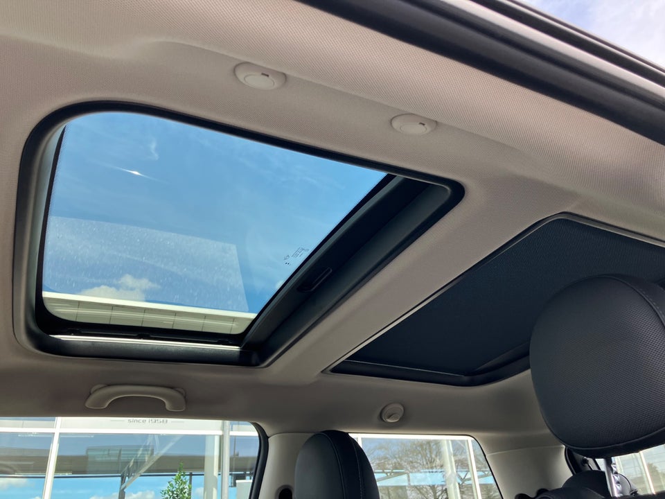 MINI Cooper SE Edition Premium Plus 3d