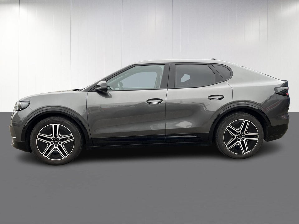 Ford Capri 77 Premium Extended Range 5d