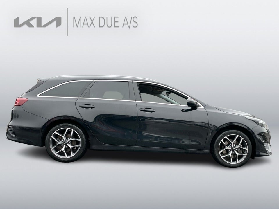 Kia Ceed 1,6 PHEV Upgrade Premium SW DCT 5d