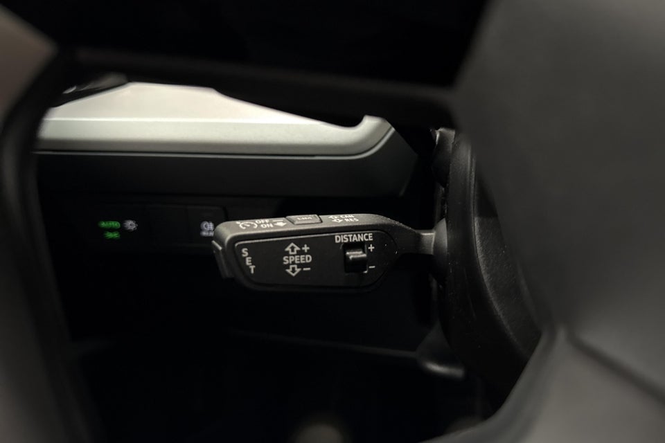 Audi Q4 e-tron 45 S-line 5d