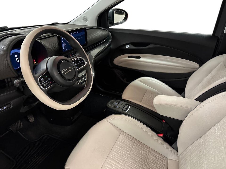 Fiat 500e 42 la Prima by Bocelli 3d