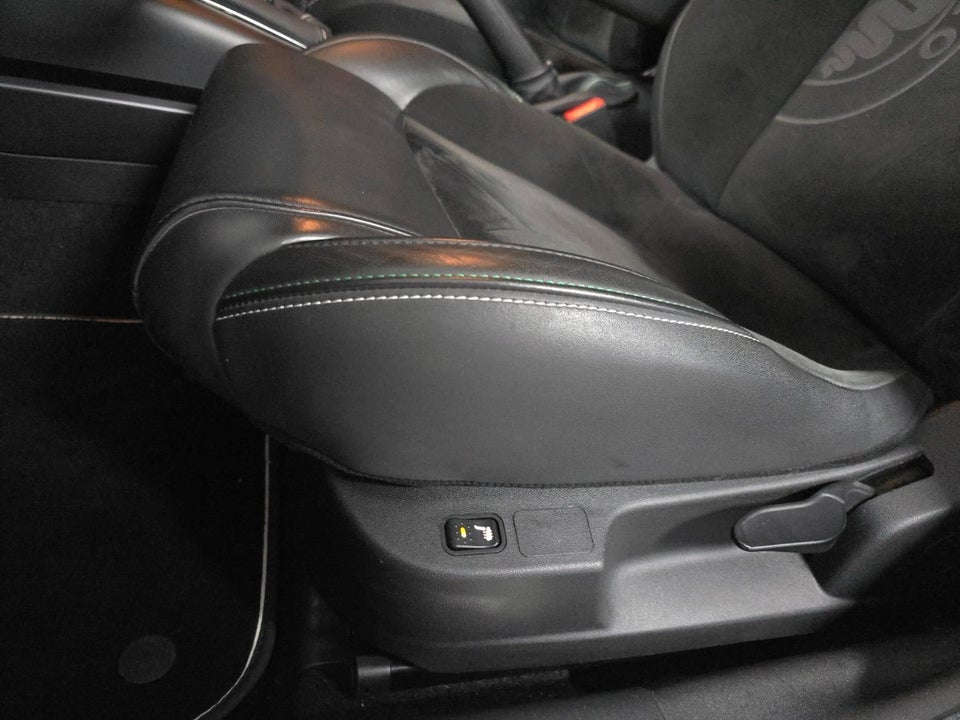 Alfa Romeo Giulietta 1,4 M-Air 170 Sportiva 5d