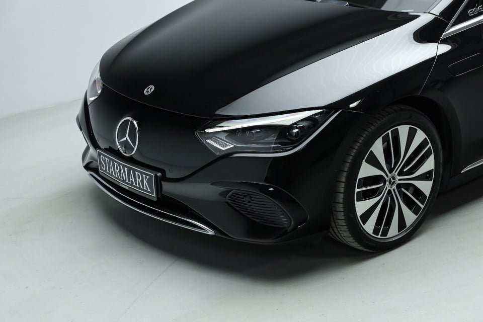 Mercedes EQE300 Electric Art 4d
