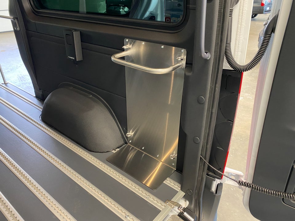 Mercedes Sprinter 317 2,0 CDi A2 Tourer PRO aut. RWD