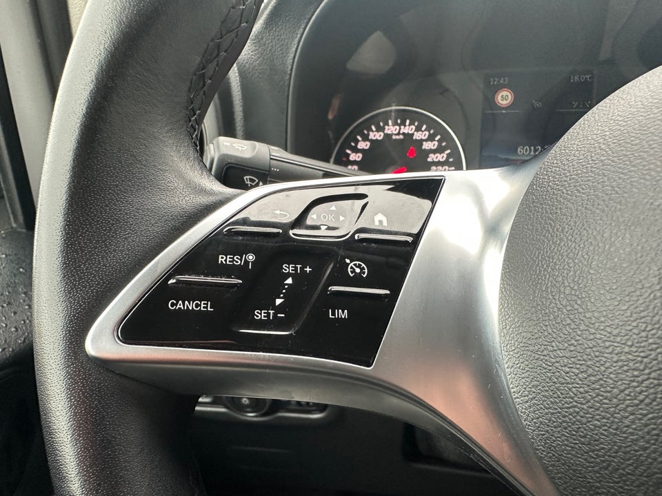 Mercedes Vito 114 2,0 CDi A2 Kassevogn SELECT aut. RWD