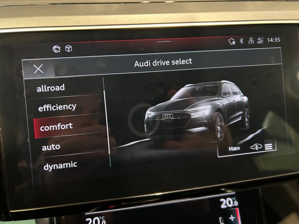 Audi e-tron 50 quattro 5d