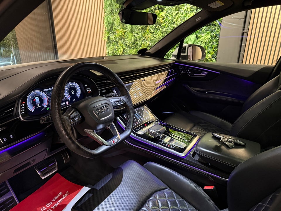 Audi Q7 50 TDi S-line quattro Tiptr. 7prs 5d