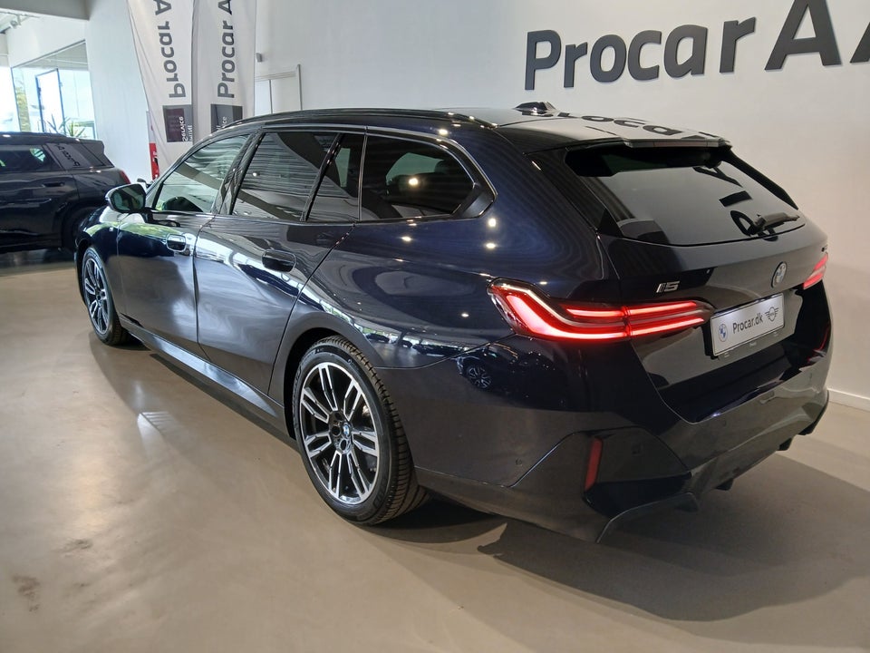 BMW i5 eDrive40 Touring M-Sport 5d