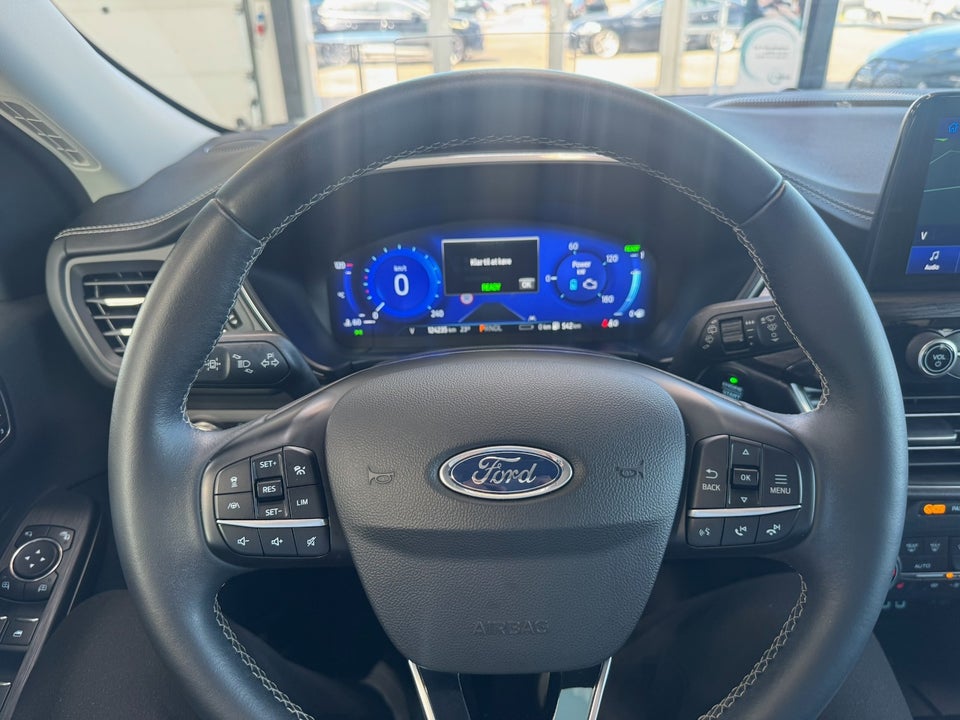 Ford Kuga 2,5 PHEV Vignale CVT 5d
