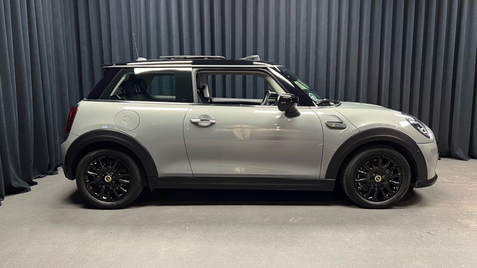 MINI Cooper SE Edition Premium Plus 3d