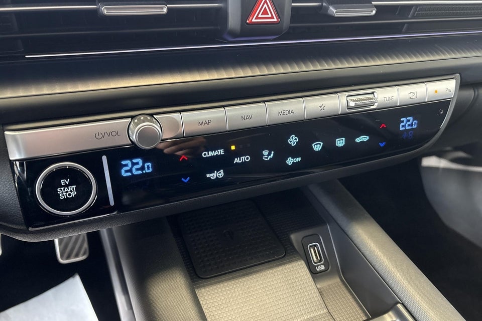 Hyundai Ioniq 6 77 Ultimate AWD 4d