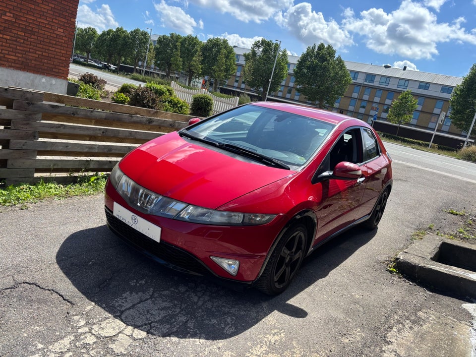 Honda Civic 1,8 Sport 5d