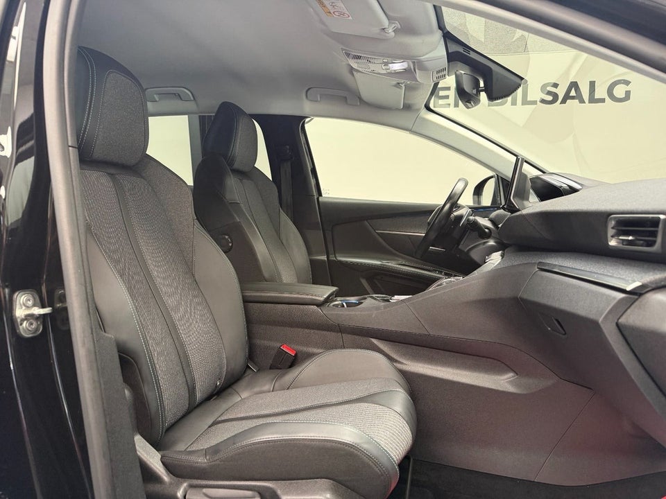 Peugeot 3008 1,6 Hybrid Allure EAT8 5d