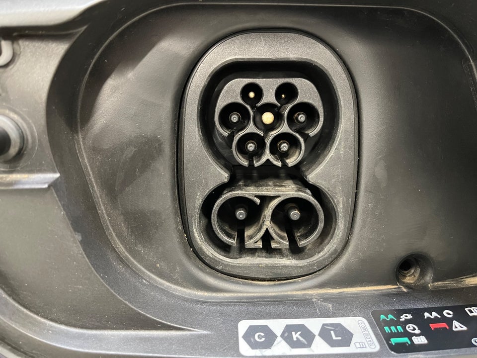 Audi Q4 e-tron 45 S-line 5d