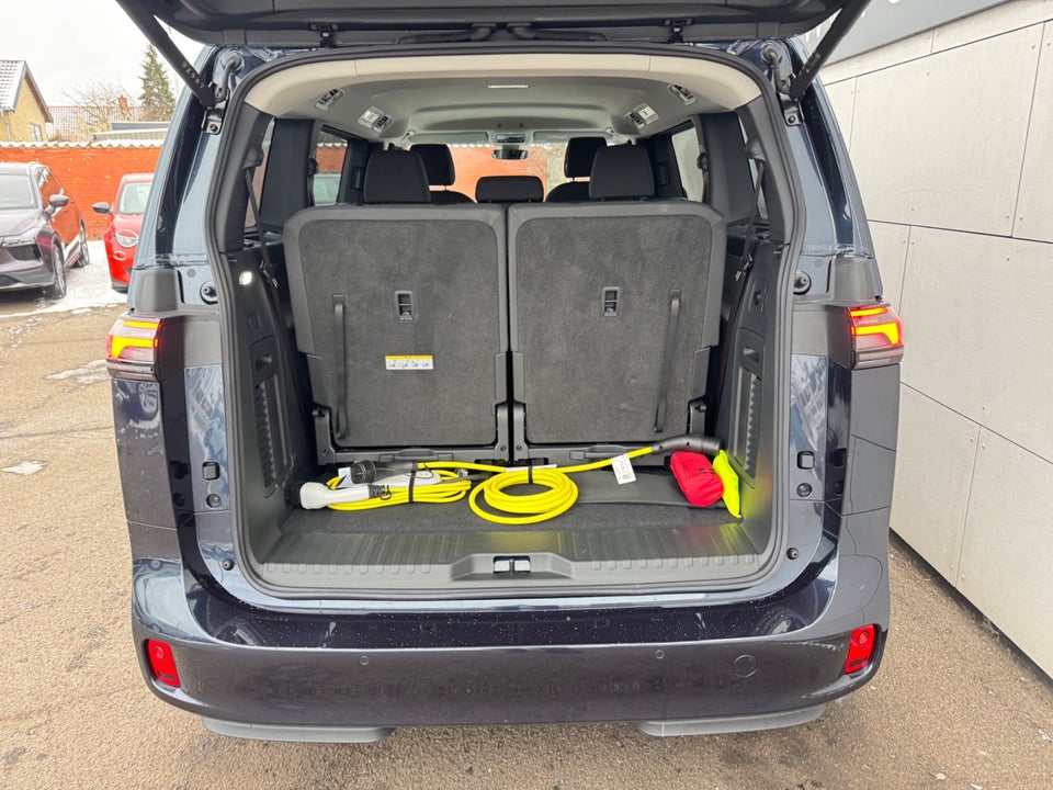 VW ID.Buzz 86 Pro 7prs LWB 5d