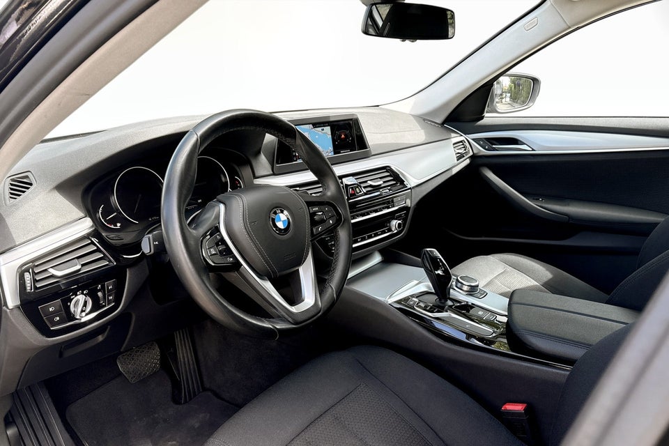 BMW 520i 2,0 Connected aut. 4d