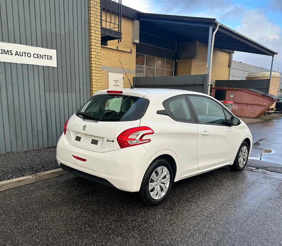 Peugeot 208 1,2 VTi Active 3d