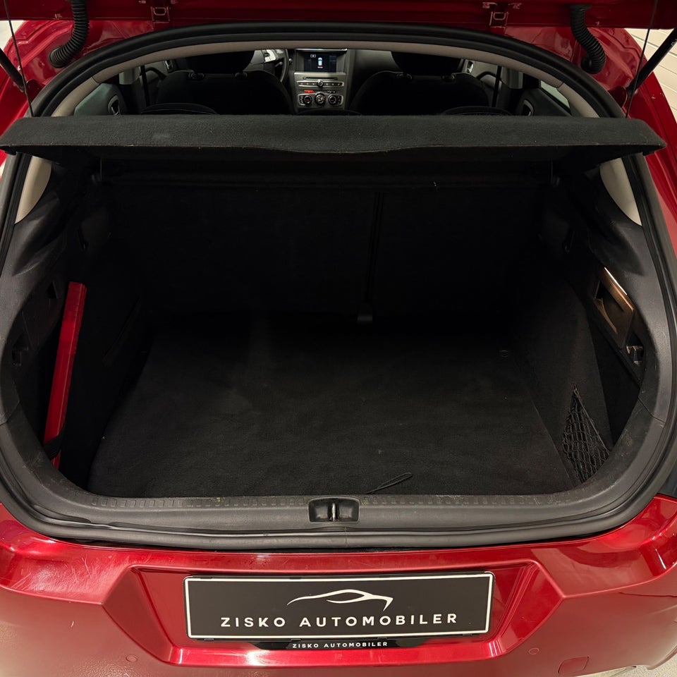 Citroën C4 1,6 e-HDi 115 Seduction 5d