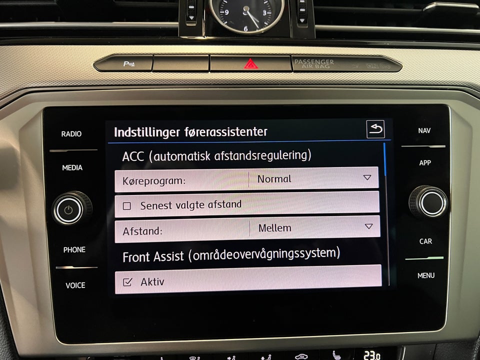 VW Passat 2,0 TDi 150 Comfortline Premium Variant DSG 5d