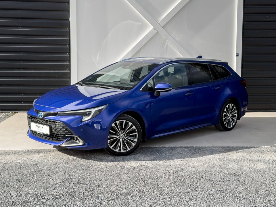 Toyota Corolla 1,8 Hybrid Style Touring Sports e-CVT 5d