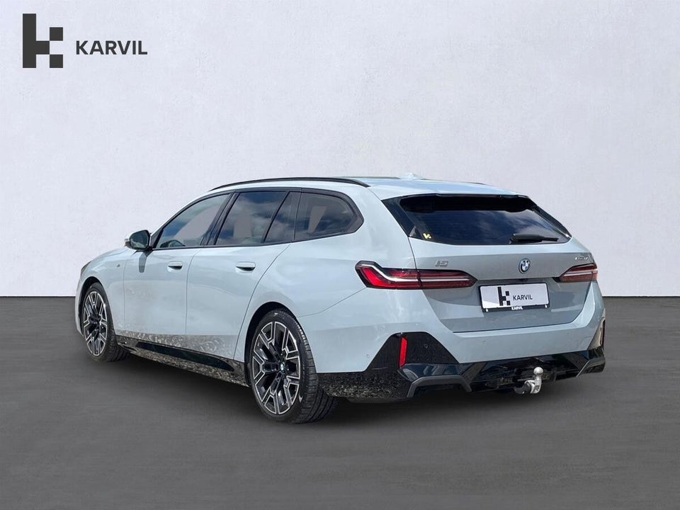 BMW i5 eDrive40 Touring Fully Charged M-Sport 5d