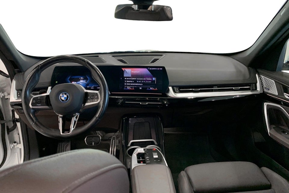 BMW iX1 xDrive30 M-Sport 5d