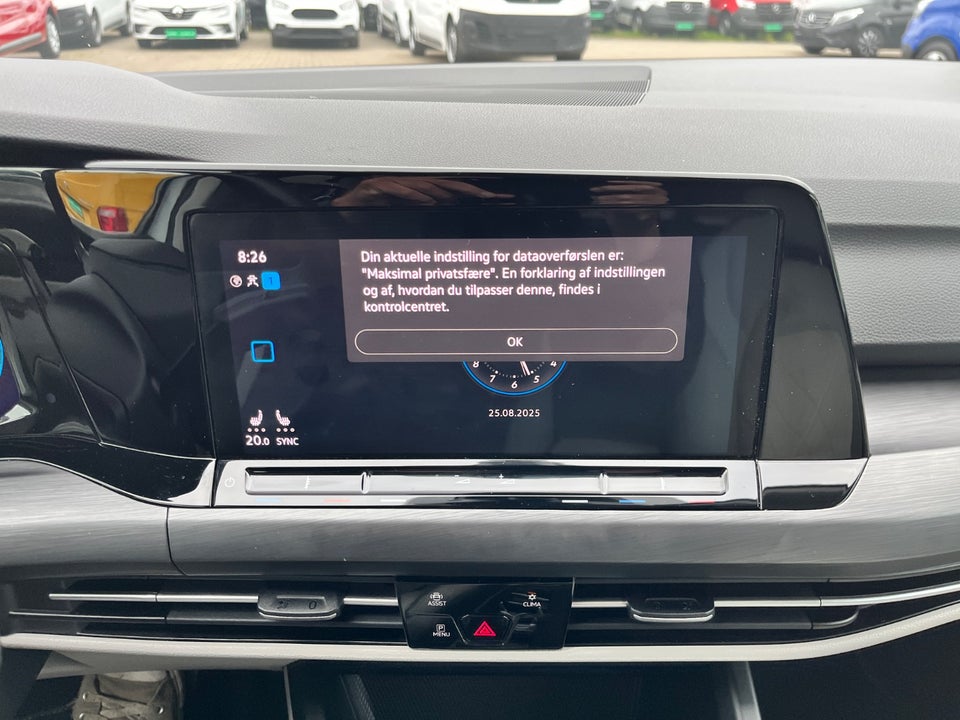 VW Golf VIII 2,0 TDi 150 Style DSG Van 5d