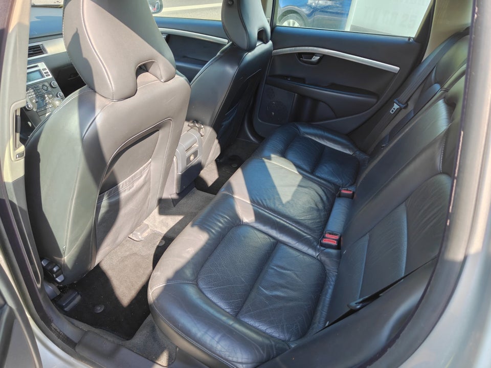 Volvo V70 2,0 Momentum 5d