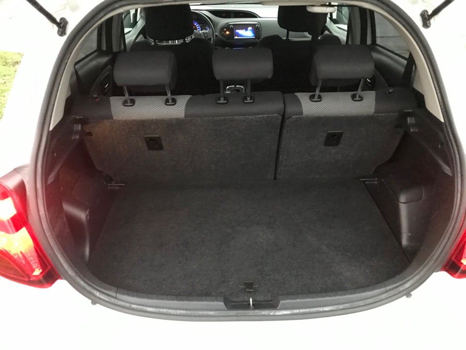 Toyota Yaris 1,5 Hybrid H2 e-CVT 5d