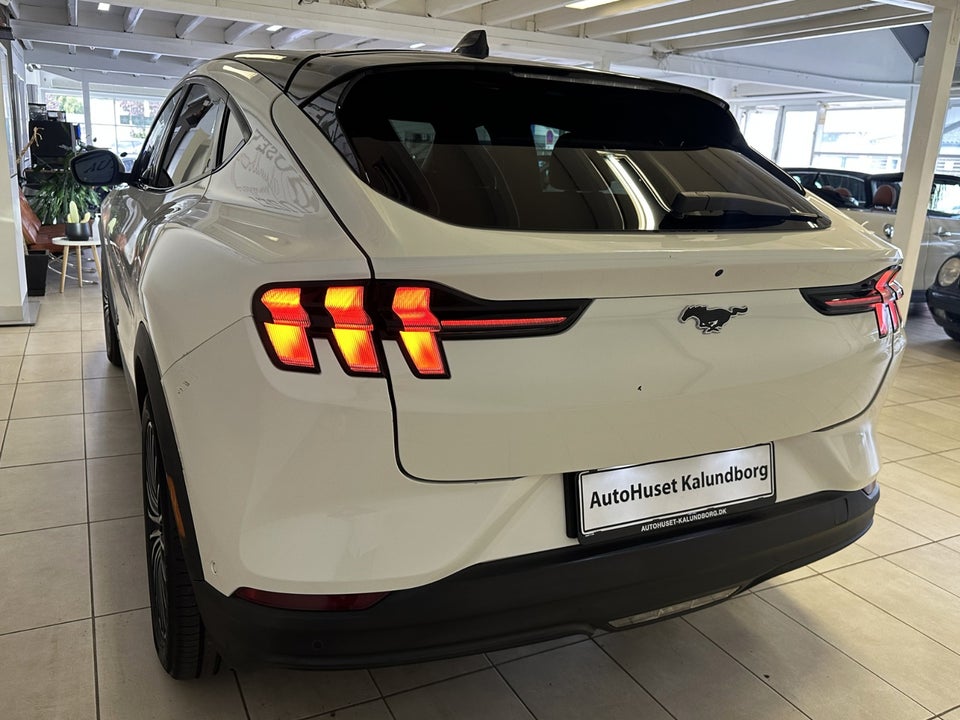 Ford Mustang Mach-E 98 Premium Extended Range 5d